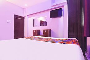 Fabhotel The Infinity