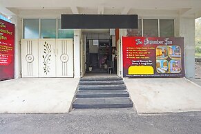 Fabhotel The Digamber Inn