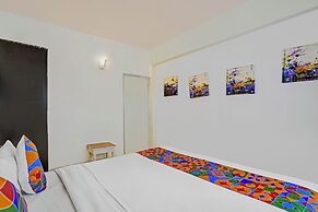 Fabhotel Park Grand Royal Palms