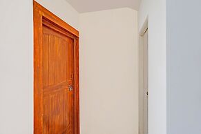 Fabhotel Park Grand Royal Palms