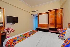 Fabhotel Aura Inn