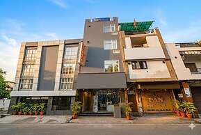Fabhotel Santosh Residency