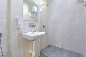 Fabhotel Sky Blue
