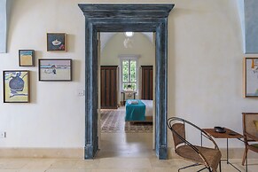 Amani Luxury 4BR Villa & Pool in Batroun