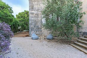 Amani Luxury 4BR Villa & Pool in Batroun