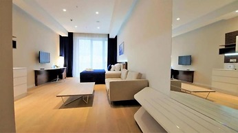 Condo Studio Plaza