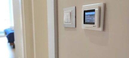 Condo Studio Plaza
