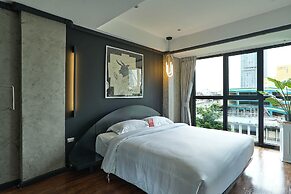5loft Anti-Hotel, Silom, Bangkok