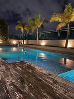 The Cabin 360 at Symphony Towers
