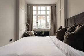 Moment Blythswood Street