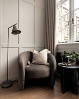 Moment Blythswood Street