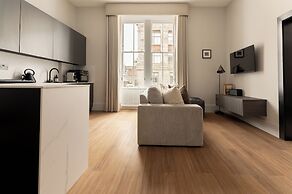 Moment Blythswood Street