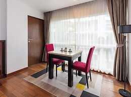 The Kris Resort Hotel