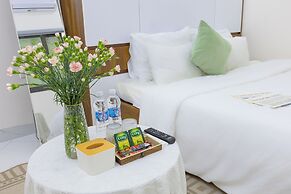 Hera West Lake Apartment