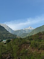 Hotel Manuni Inn Dharamshala