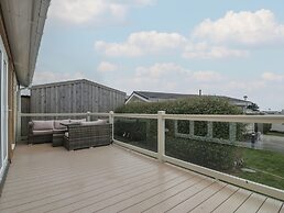 Platinum Lodge
