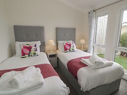 Platinum Lodge