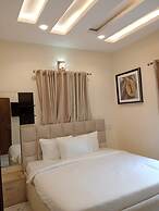 Pinefield Courts Apartmentl