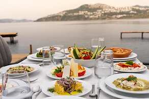 Sude Beach Resort Hotel