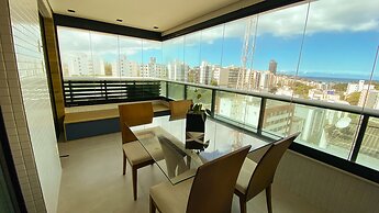 Apto c Varanda Piscina e Sal o de Jogos