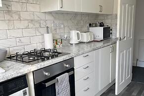 Privategarden- Freeparking- wd- 2br- Wifi