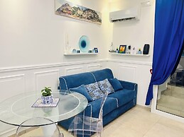 DONN'ANNA NAPLES CITY CENTER