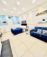 DONN'ANNA NAPLES CITY CENTER