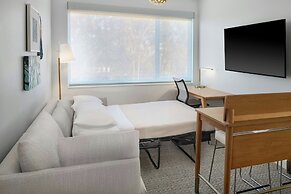Element Branson