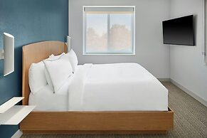 Element Branson