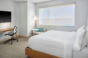 Element Branson