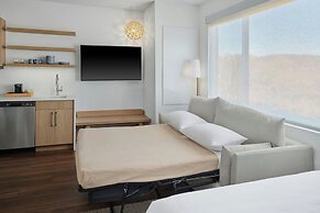 Element Branson