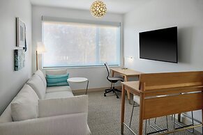 Element Branson