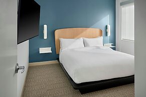Element Branson