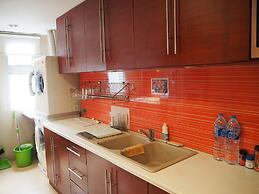 7B - 5 Bedroom Downtown Penthouse With Shared Pool