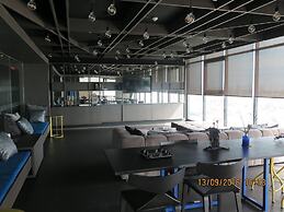 The Base Central Pattaya - 1 bdr Condo With Pool