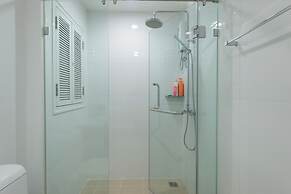 1702 - 2 Bdr Condo With Seaview Boathouse Hua Hin