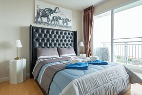 1702 - 2 Bdr Condo With Seaview Boathouse Hua Hin