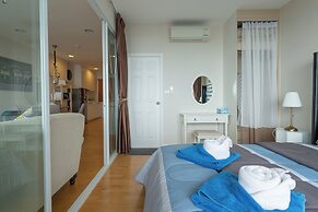 1702 - 2 Bdr Condo With Seaview Boathouse Hua Hin