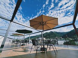 Bai Shi yun jv homestay