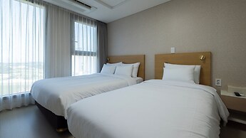 Centum Mark Kimstay Yangyang