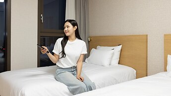 Centum Mark Kimstay Yangyang