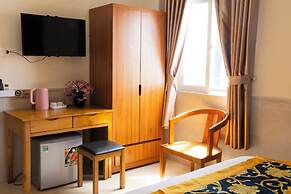 California Saigon Boutique Hotel