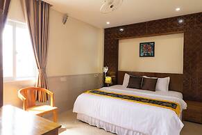 California Saigon Boutique Hotel
