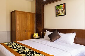 California Saigon Boutique Hotel