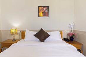 California Saigon Boutique Hotel