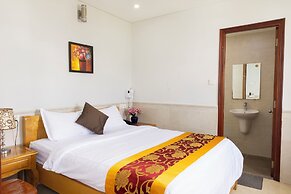 California Saigon Boutique Hotel