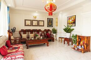 California Saigon Boutique Hotel