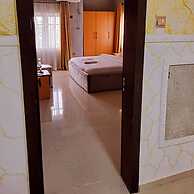 international royal hotel