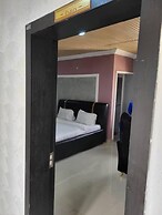 international royal hotel