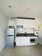 2 Bed Room Beautiful Location - Central Pattaya